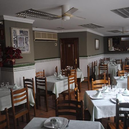 Hostal La Cortijana Логроньо Экстерьер фото