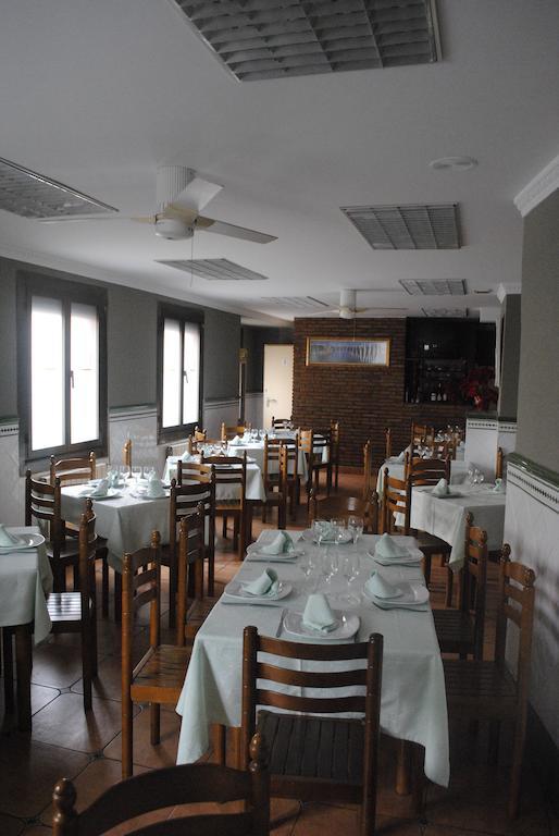 Hostal La Cortijana Логроньо Экстерьер фото
